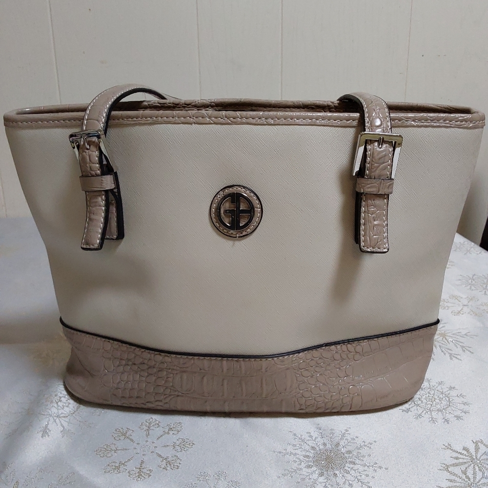 Giani Bernini bag and wallet
